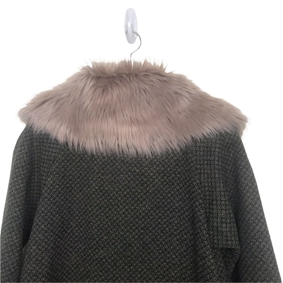 Maison Cherie Green Black 100% Wool Geo Print Coat With Fur Collar - Picture 7 of 11